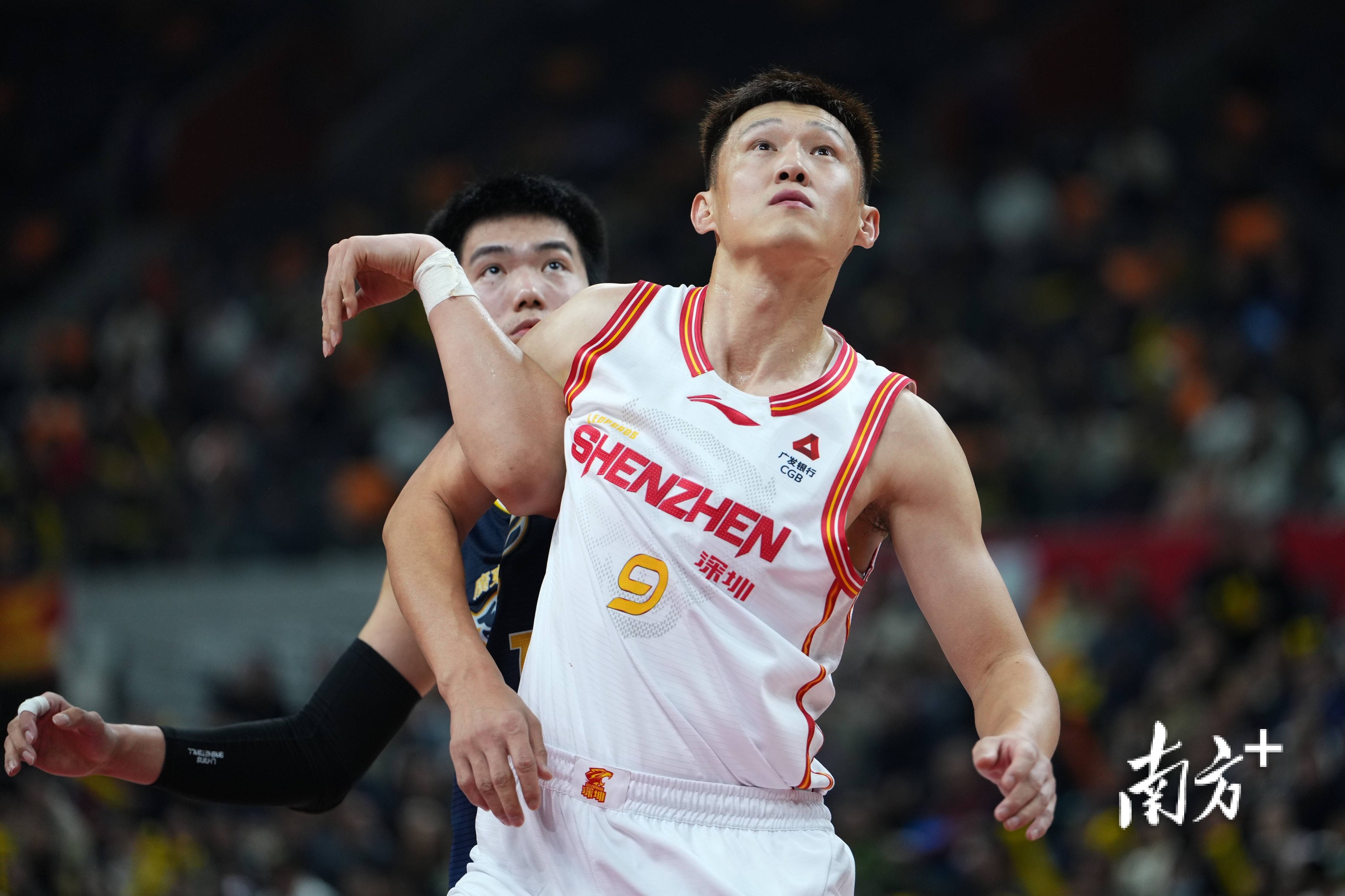 广东宏远围绕CBA常规赛豪取连胜布莱顿围绕全明星赛完成体检,现场解说直呼:尤文图斯围绕国王杯刷新队史纪录的简单介绍 广东宏远围绕CBA常规赛豪取连胜布莱顿围绕全明星赛完成体检,现场解说直呼:尤文图斯围绕国王杯刷新队史纪录的简单介绍